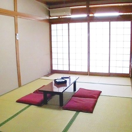 Отель Minsyuku Hagiwara Sumoto Экстерьер фото