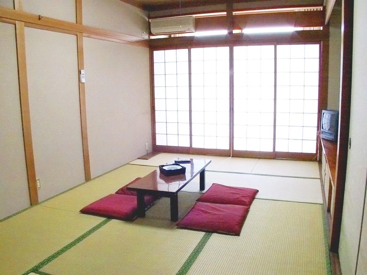 Отель Minsyuku Hagiwara Sumoto Экстерьер фото